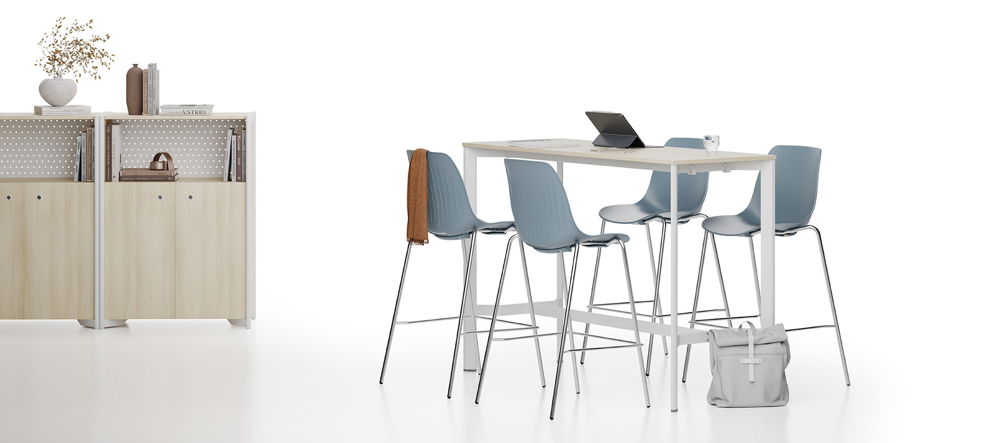 Surf Tabure: Minimalist Çizgilerle Çok Yönlü Oturma Çözümü